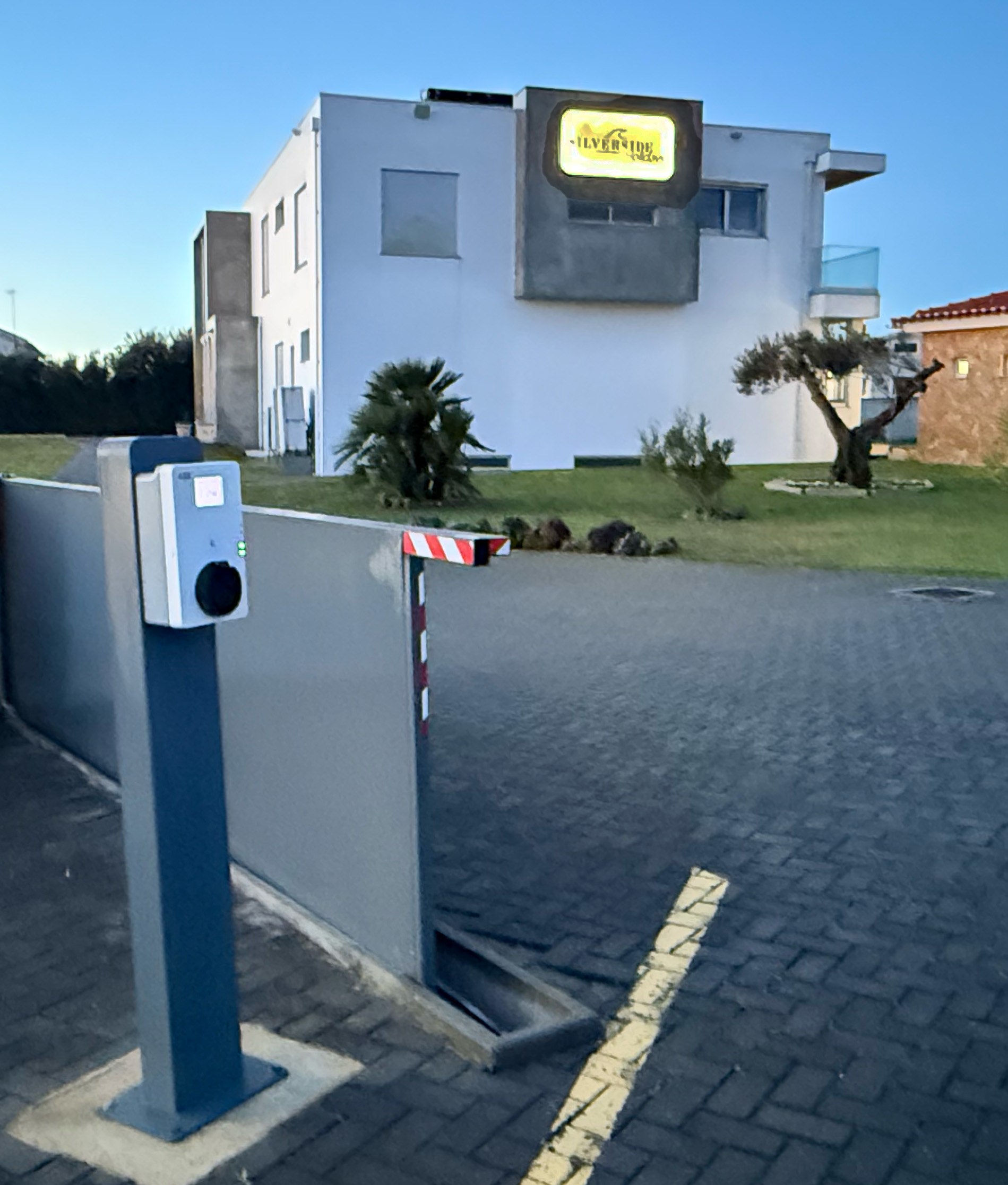 Electric vehicle charging